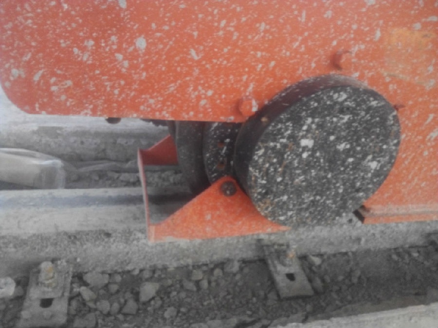 內蒙古蘭石門式起重機安全監控系統現場安裝圖十一