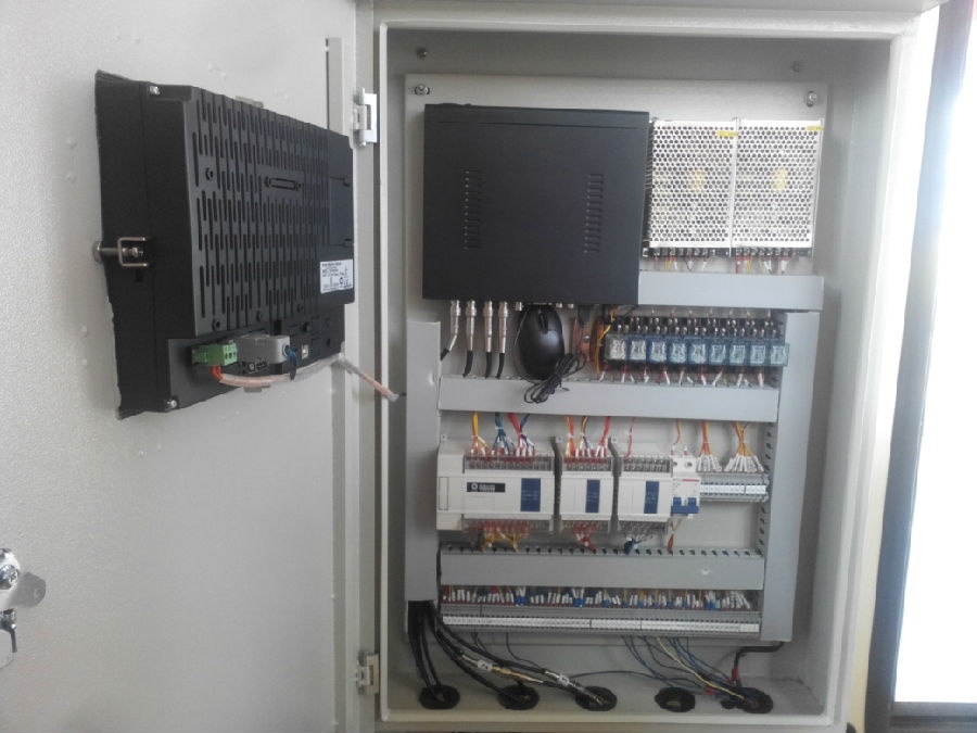 內蒙古蘭石門式起重機安全監控系統現場安裝圖十八