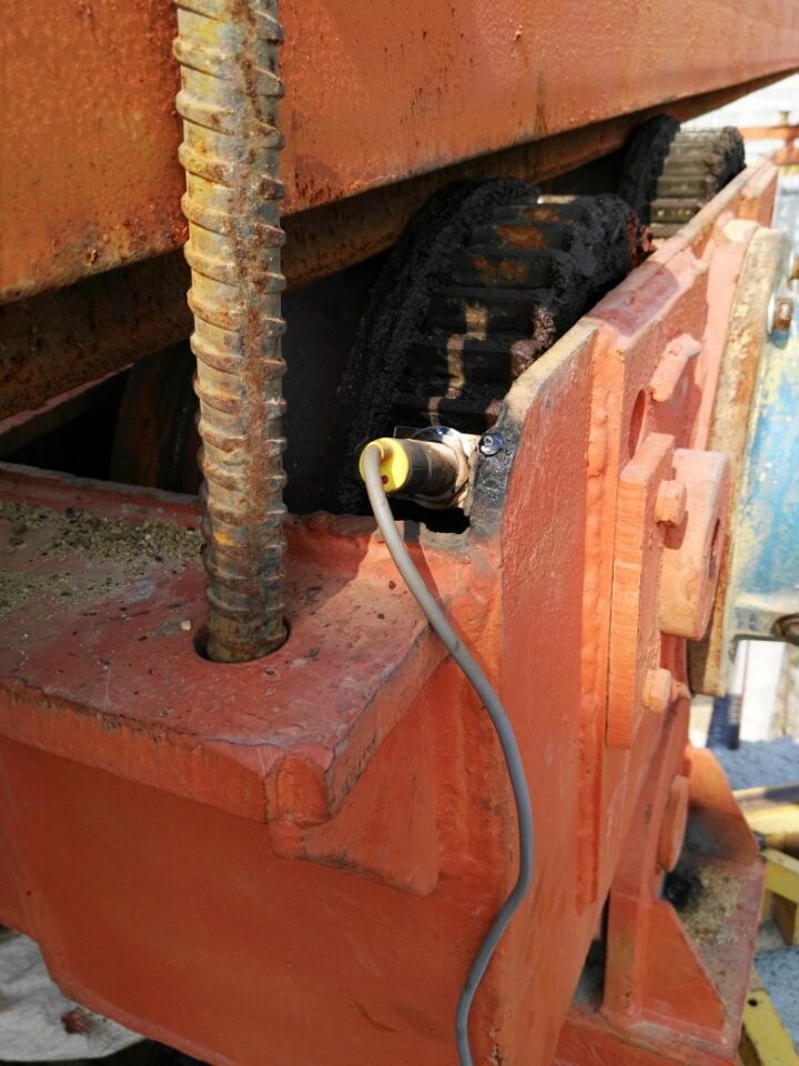 湖南湘西架橋機監(jiān)控系統(tǒng)現(xiàn)場安裝圖二